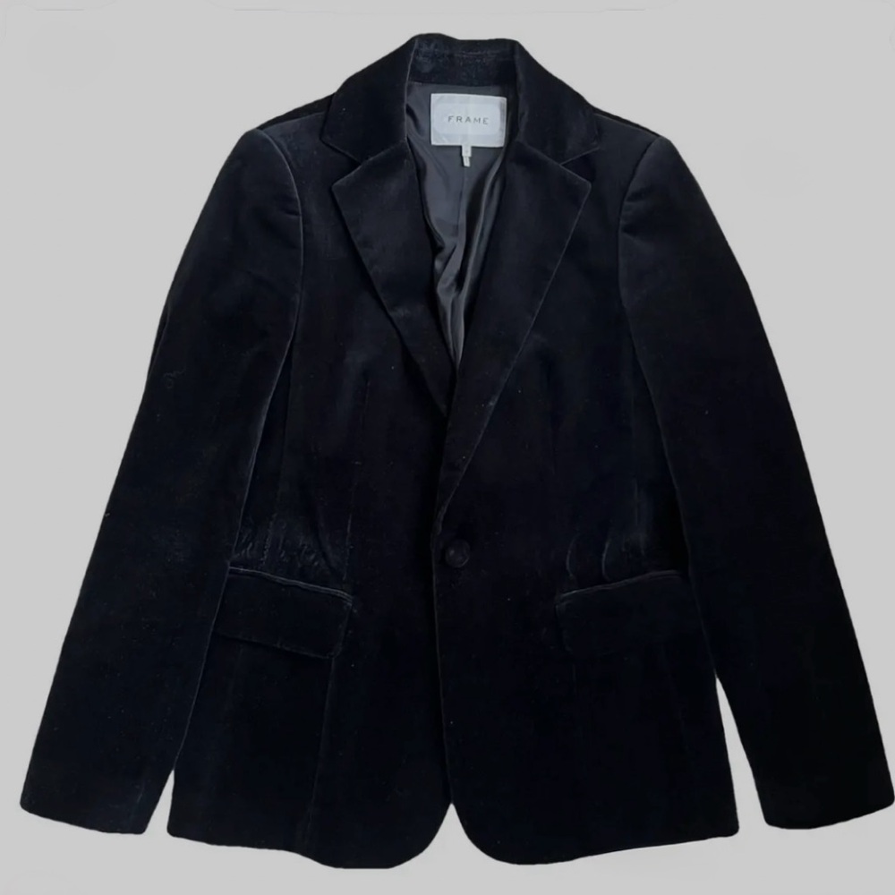 FRAME Dark Purple Blue Velvet Jacket. Size 8